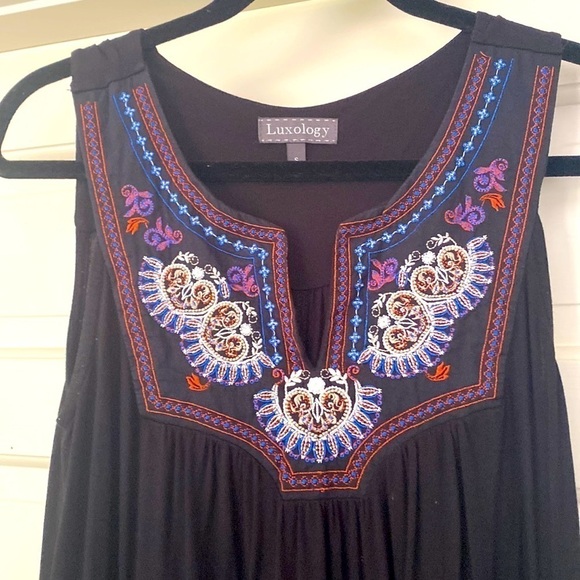 Luxology Boho Embroidered Mini Dress Small Black EUC - Picture 2 of 4